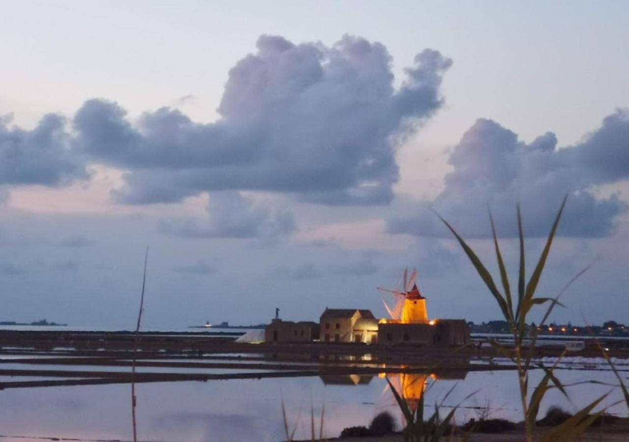 Bed and Breakfast Kite Hub Lo Stagnone Бирджи-Векки Экстерьер фото